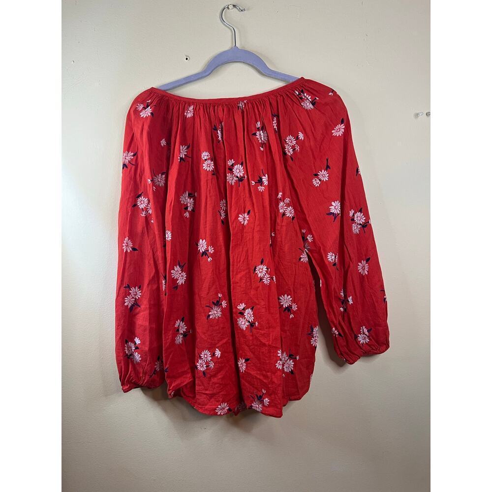 Old Navy Womens Red w/White floral detail long sleeve Size Large - Picture 2 of 4